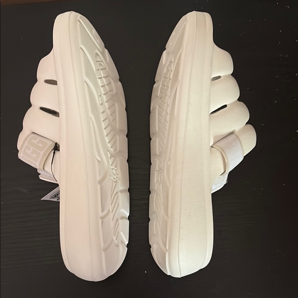 UGG W Sport Sandals/Slides US 6 KS - Picture 4 of 6